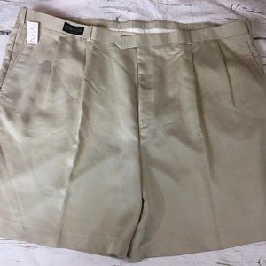 Thomas More Luxury Tencel Pleated Casual Walking Shorts Khaki 56 NWT MSRP $100